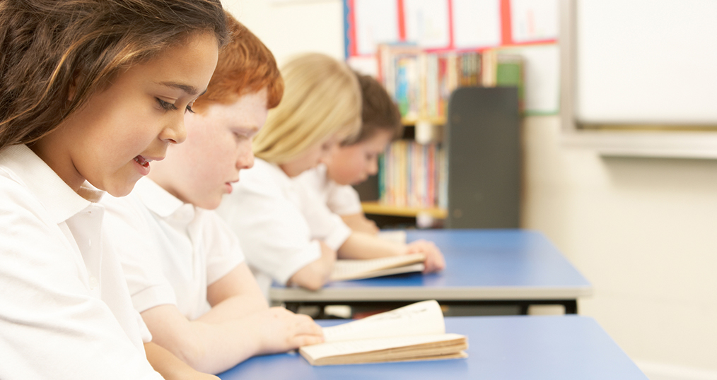 KS2 Students Reading